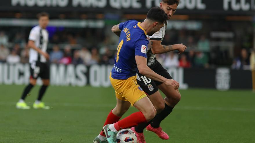 El FC Cartagena se aleja a siete del descenso tras superar al Andorra (1-0)