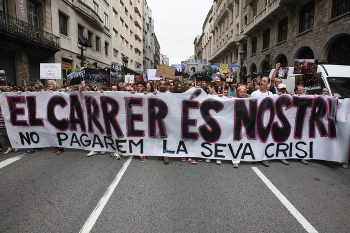 La capçalera de la manifestació de Barcelona, a l’inici de la marxa, a prop de la plaça de Catalunya.