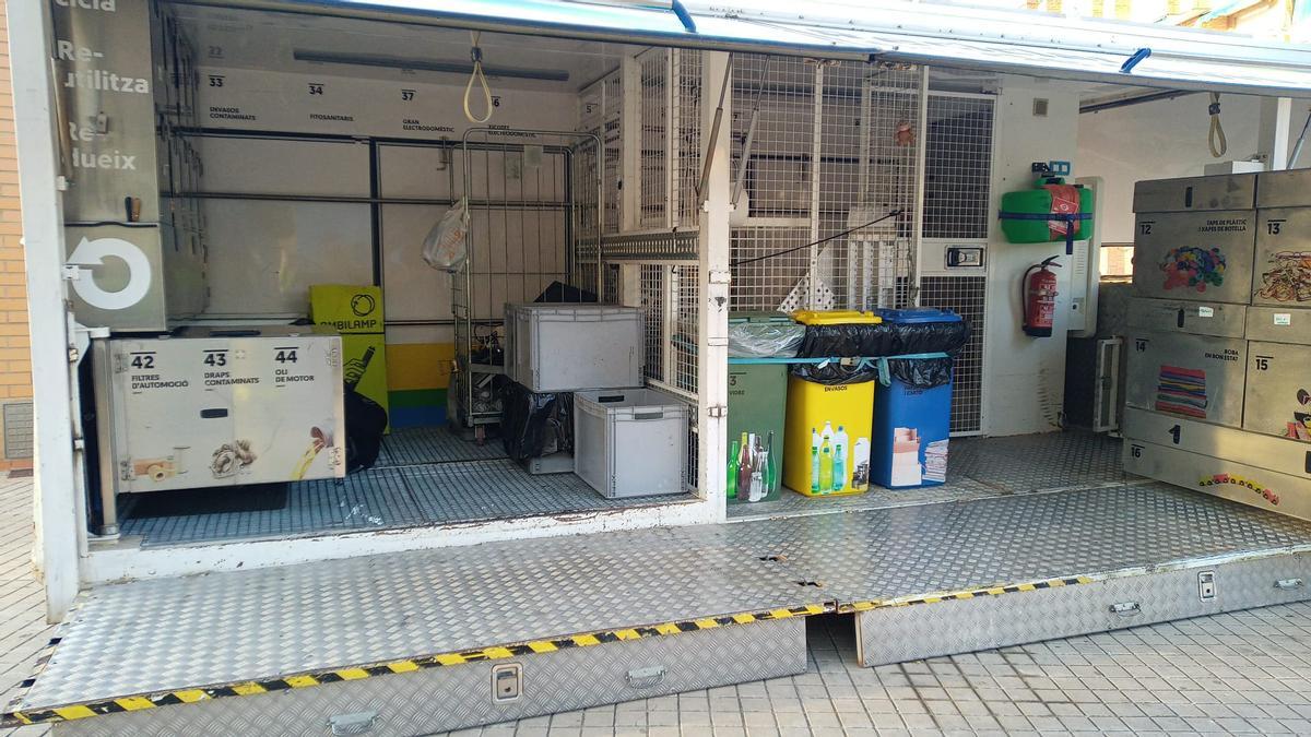 Los nueve ecoparques ubicados en los núcleos con mayor densidad poblacional reciben el 84 % de los residuos.