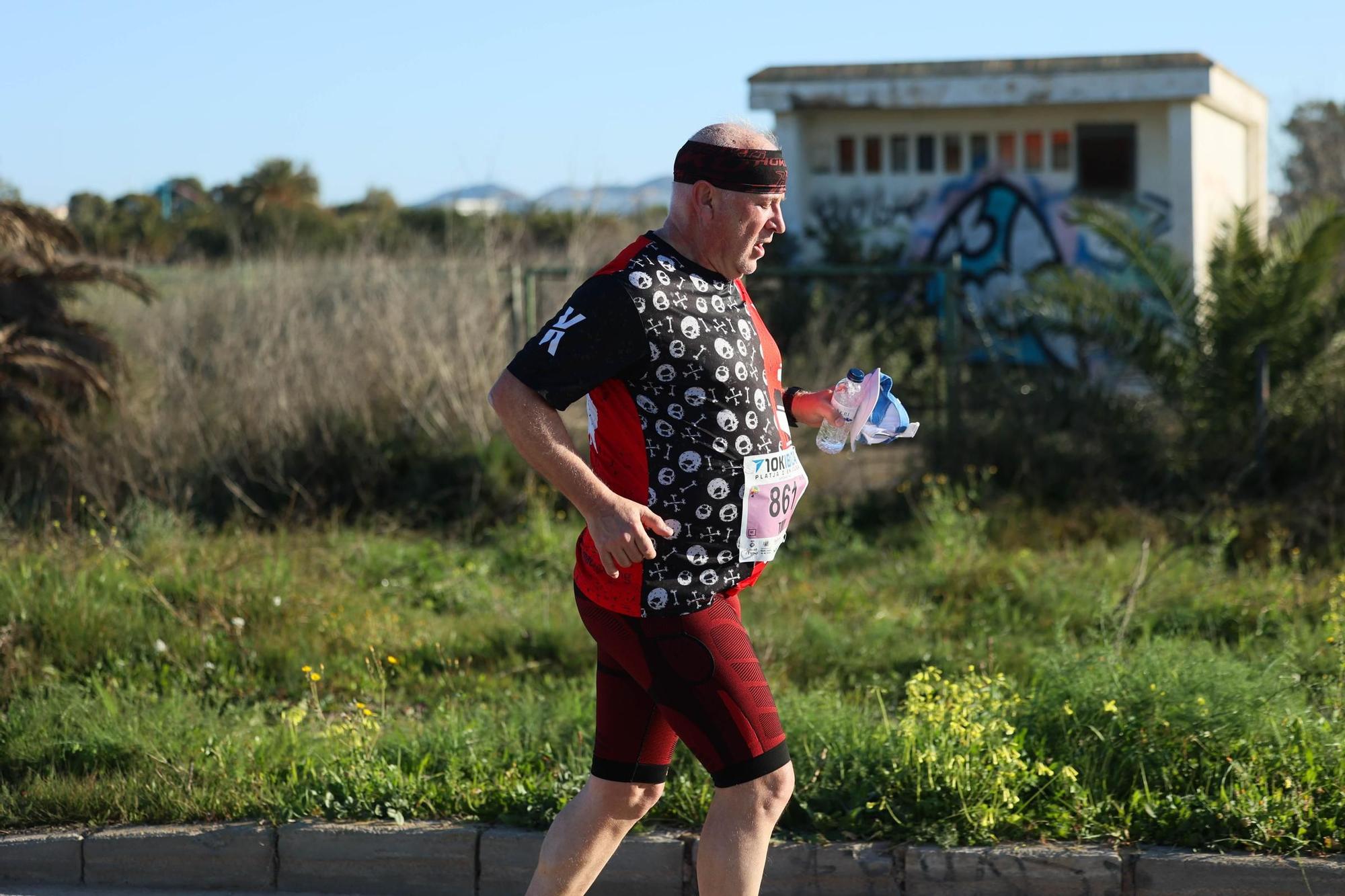¡Búscate en nuestra galería de fotos de la carrera 10K de Platja d'en Bossa!