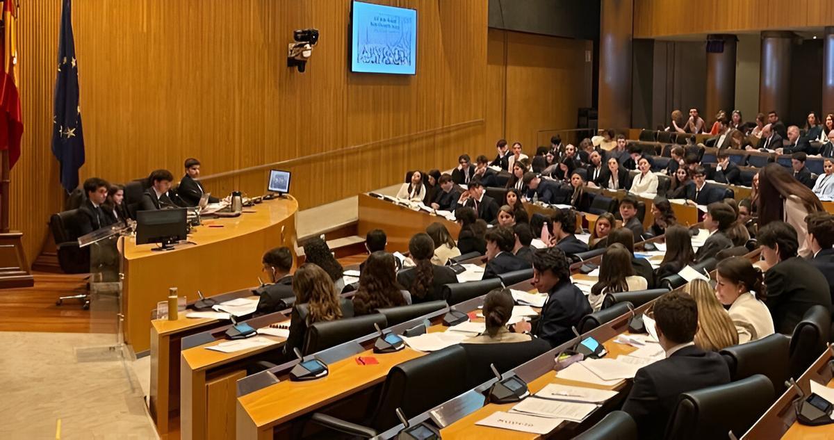 Debate estudiantil en el Congreso de los Diputados.