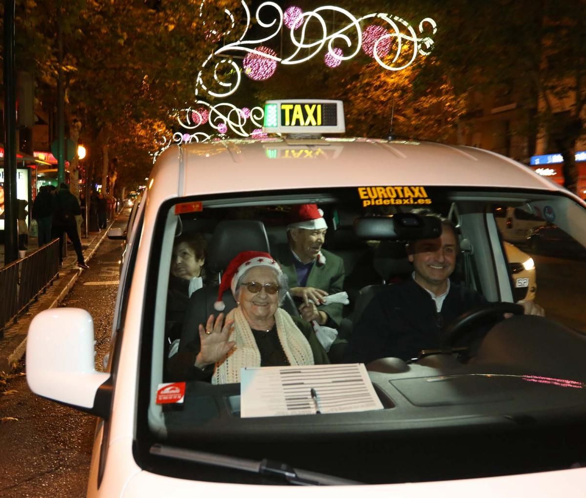 Los Taxistas ponen corazón a la Navidad