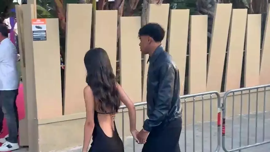 Lamine Yamal y la influencer Inés García, juntos en la celebración del Barça