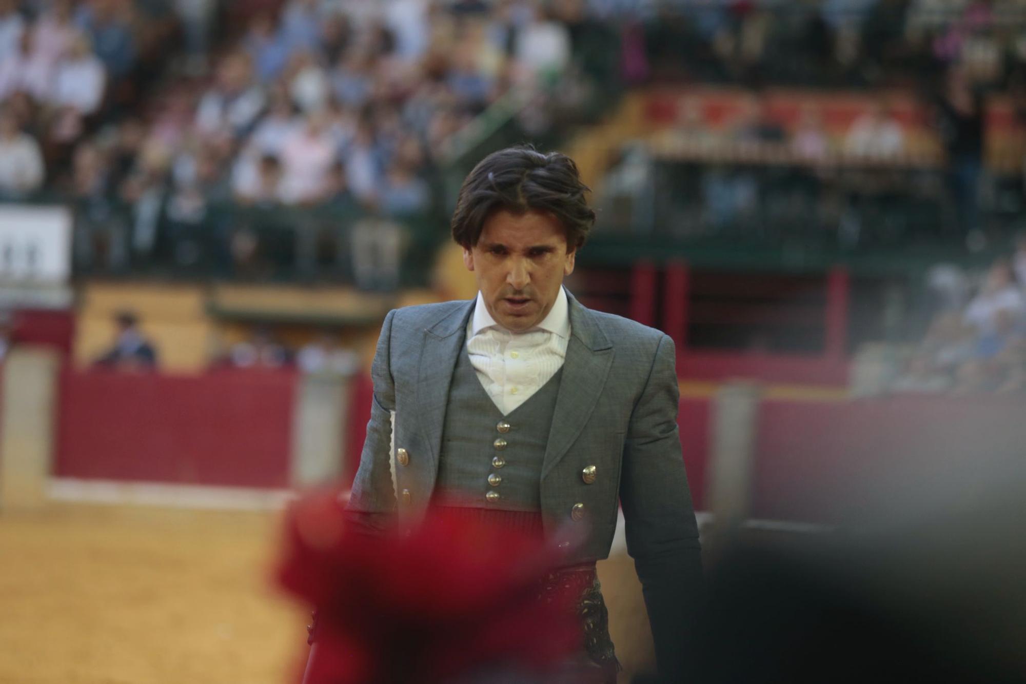 Corrida de rejones para finalizar la Feria taurina del Pilar