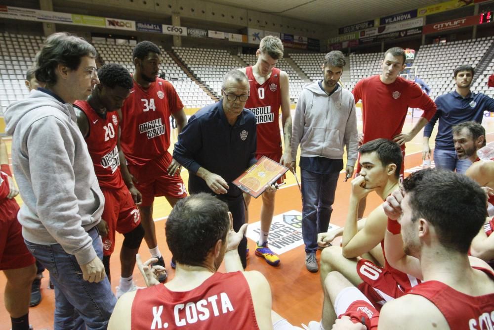 Les imatges del Bàsquet Girona - Villarrobledo (70-58)