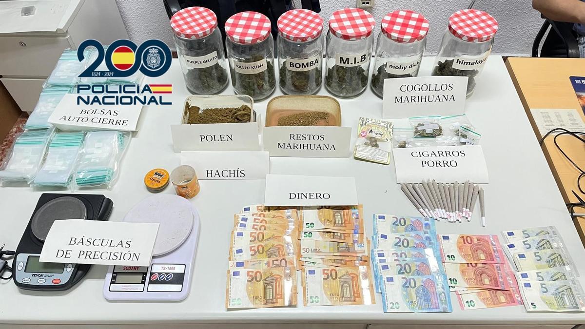 Material intervenido en la operación policial