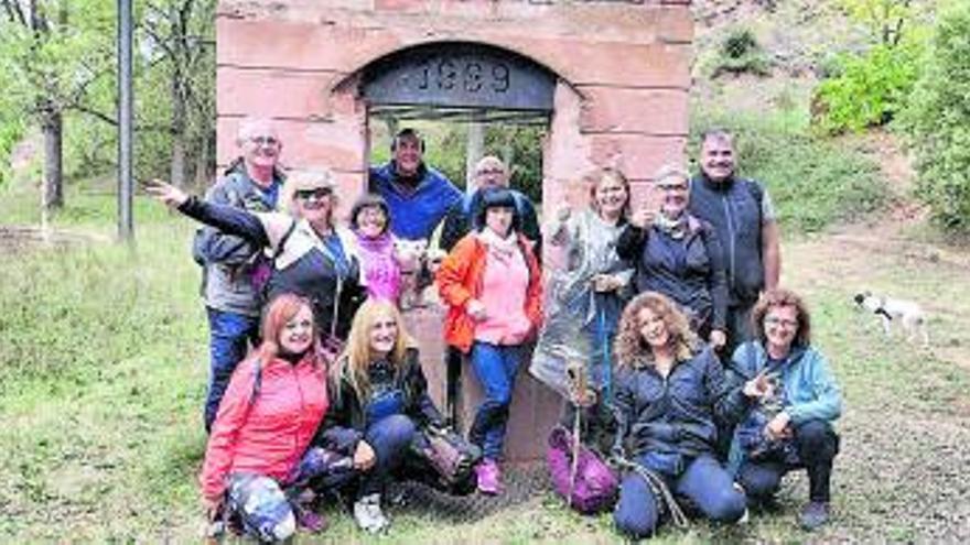 L’agrupació Caminades pel món petit  fa una ruta per Cardona en homenatge a Orson Welles | ARXIU PARTICULAR