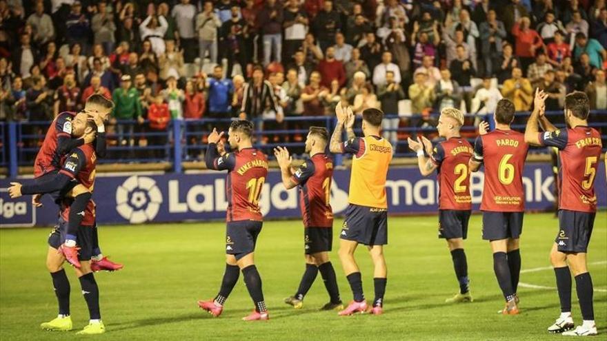 El Extremadura prepara su particular ‘Bombonera’ frente al Real Oviedo