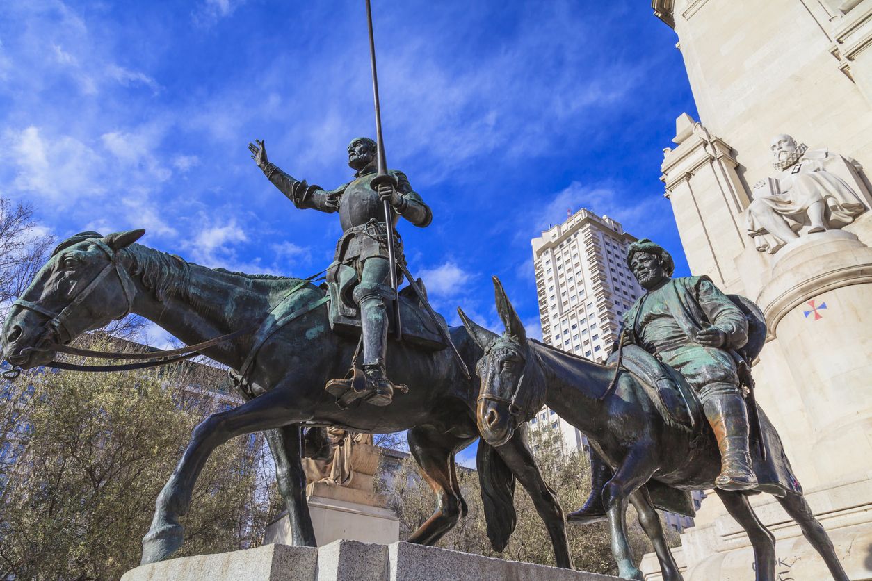 El monumento a Don Quijote de la Mancha en la ciudad de Madrid