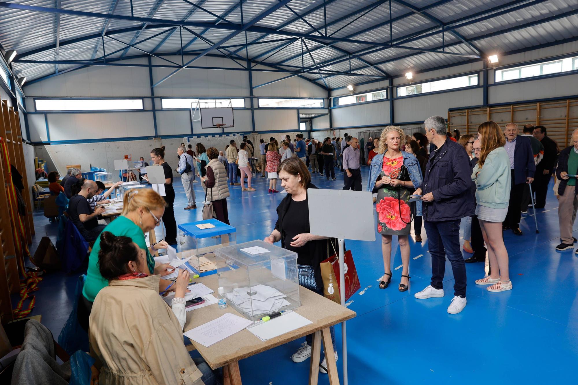 Las mejores imágenes de la jornada electoral del 28M en Asturias