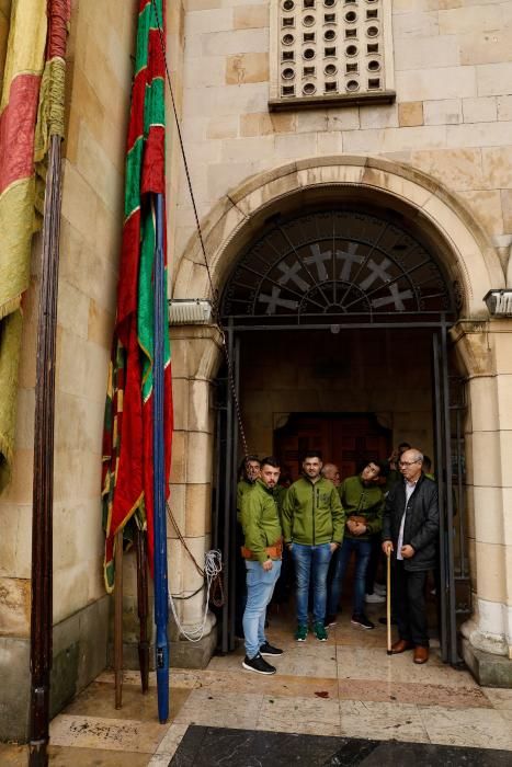 Celebración del Día de León en Gijón