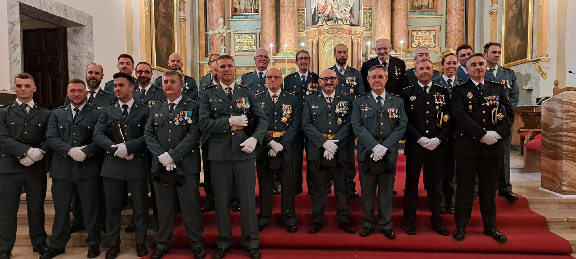 La Ribera se vuelca con la Guardia Civil el día de su patrona