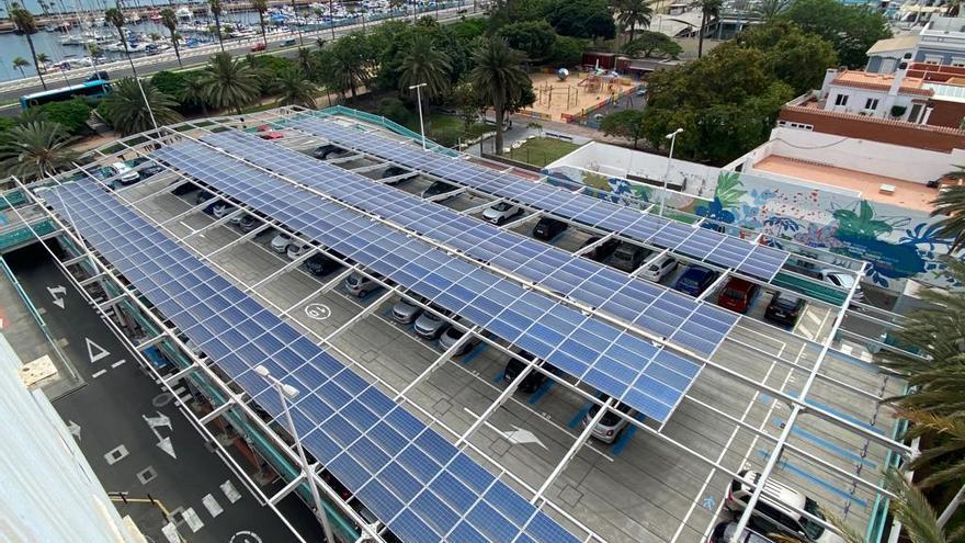 Las Palmas de Gran Canaria saca a concurso público la instalación de paneles fotovoltaicos en centros del Cono Sur