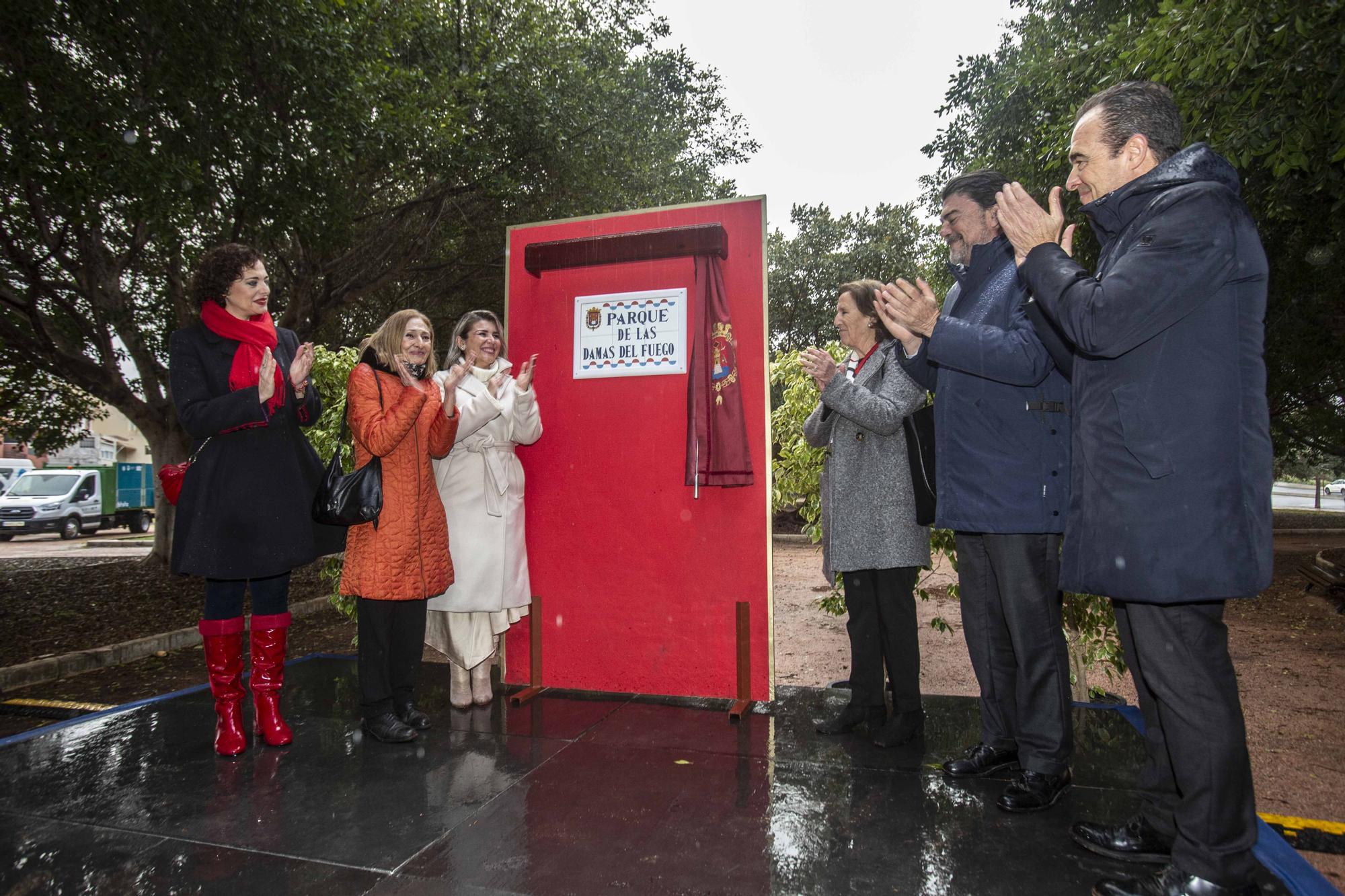 Inauguración del parque Damas del Fuego