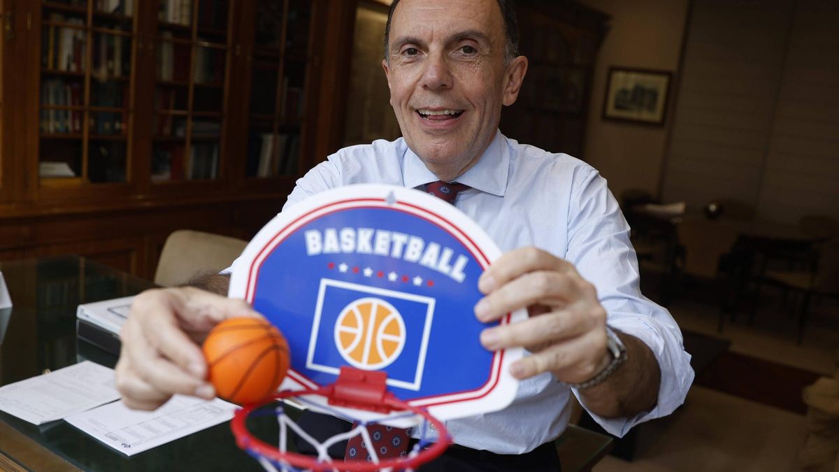 Fernando Villabella, presidente del Alimerka Oviedo Baloncesto.