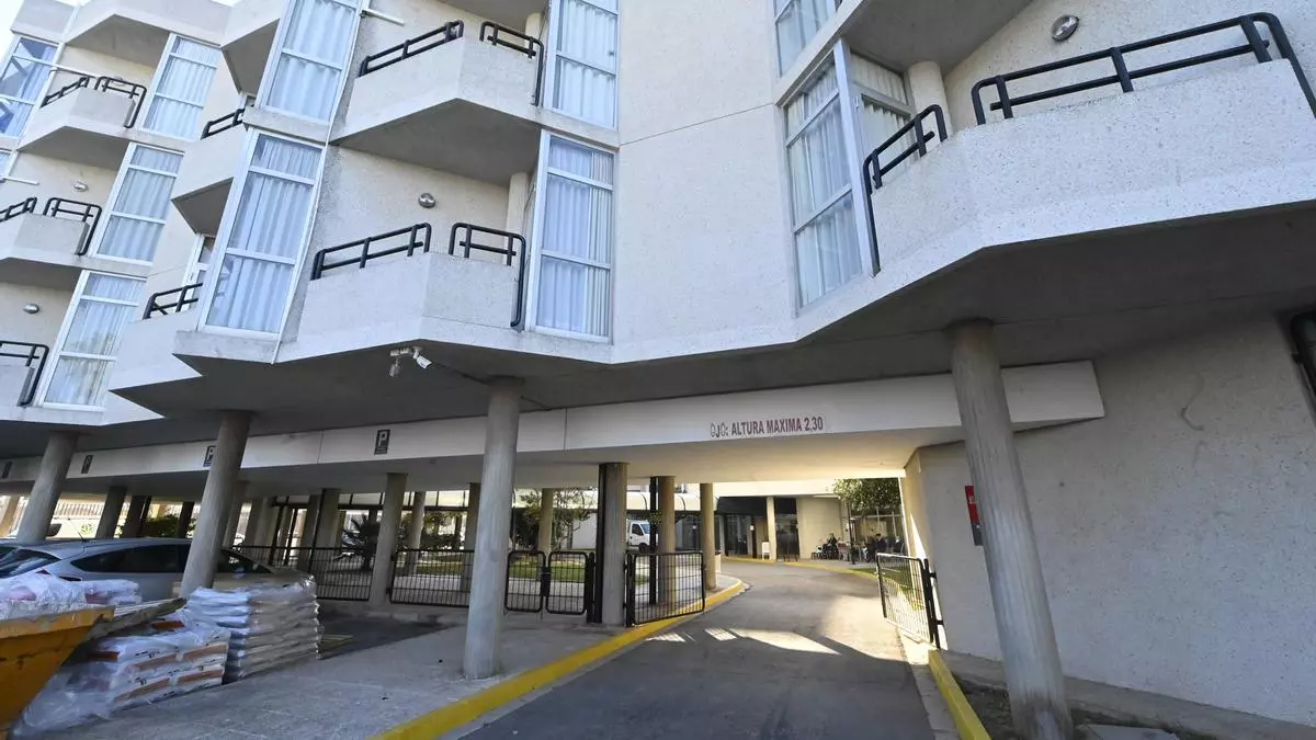 Alivio para la residencia de Burriana: llegan los tres primeros refuerzos de personal y anuncian que habrá más