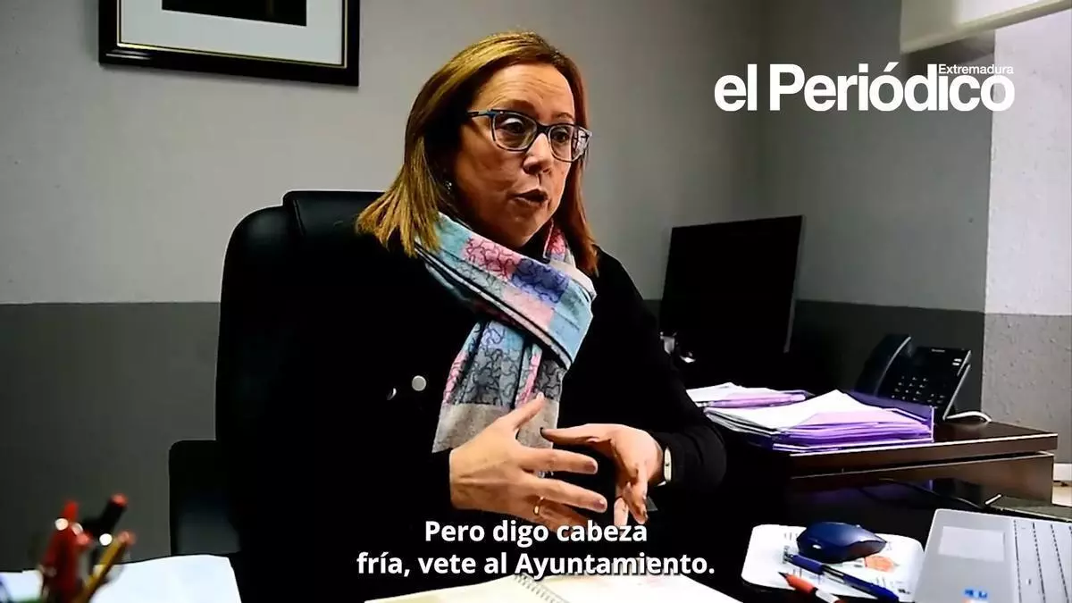 Alcaldesa de Villar de Plasencia: "Fui la última en salir del pueblo cuando lo evacuaron por el fuego"
