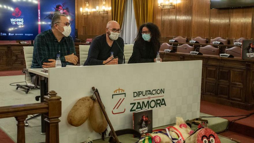 Las mascaradas de Zamora toman el papel