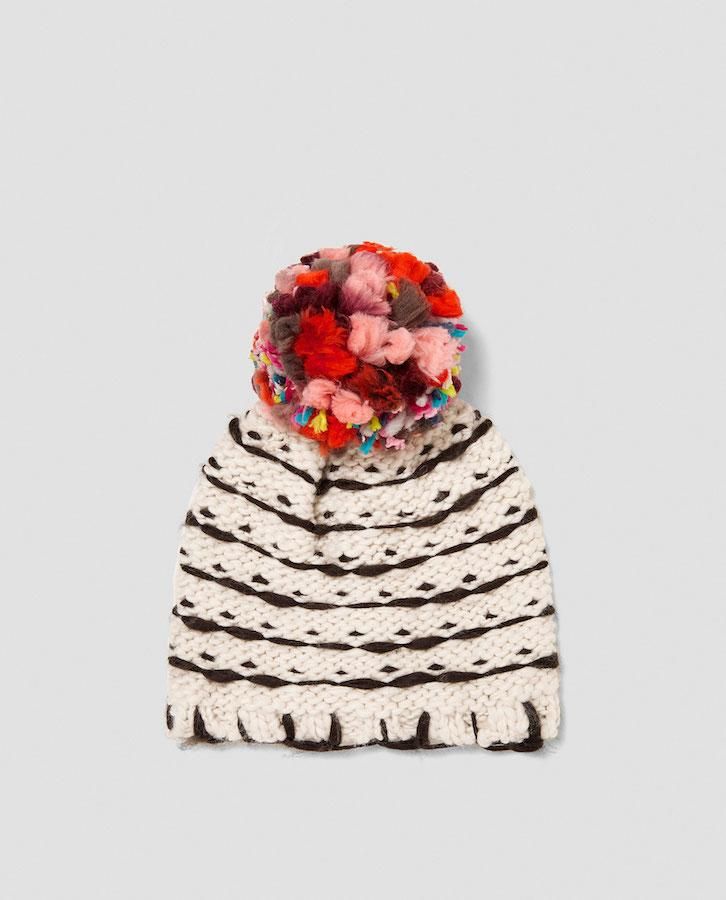 Gorros muy 'fashion': el del maxipompón