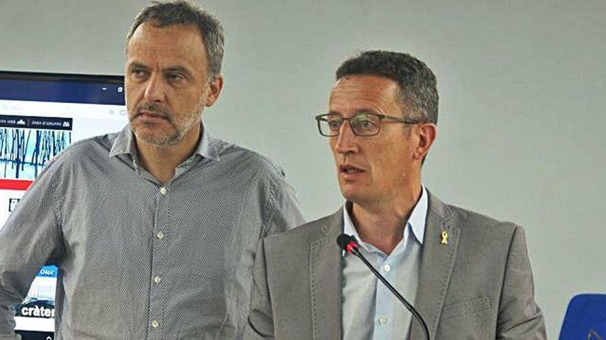 Jordi Güell i Estanis Vayreda, regidors de l&#039;Ajuntament d&#039;Olot