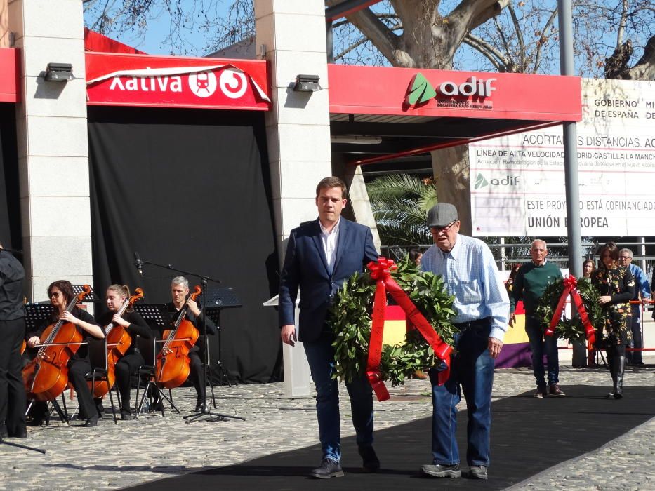 Homenaje a las víctimas del bombardeo franquista en Xàtiva