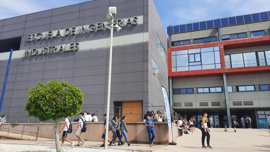 La Universidad de Málaga celebrará el 1 de diciembre las elecciones para sustituir como rector a Narváez