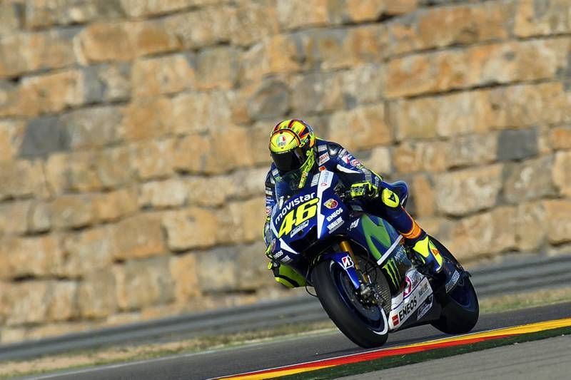 Primeros entrenamientos libres en Motorland