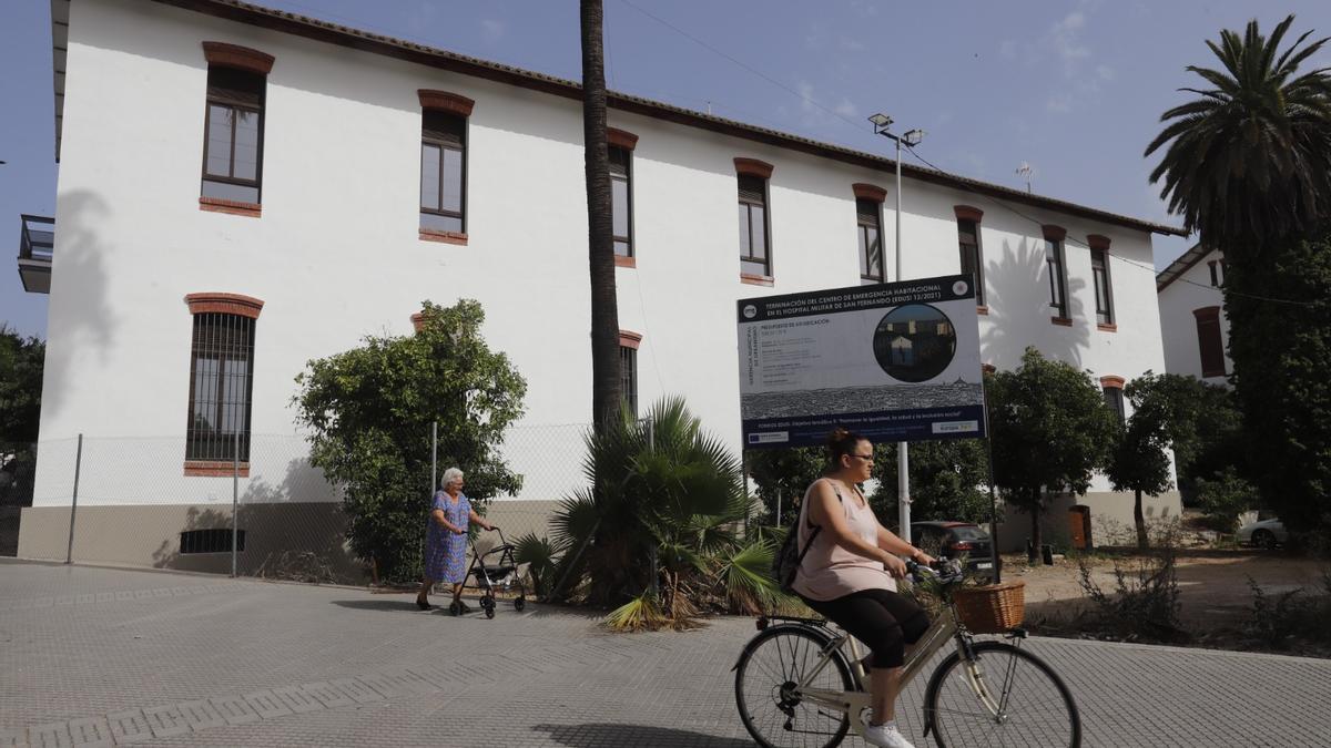 Centro de emergencia habitacional, en el antiguo hospital militar.