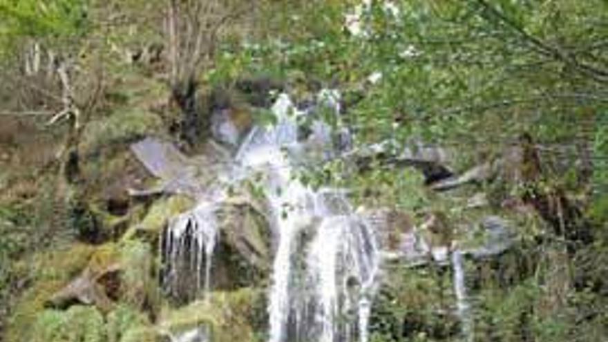 La cascada de Xurbeo, en Aller.