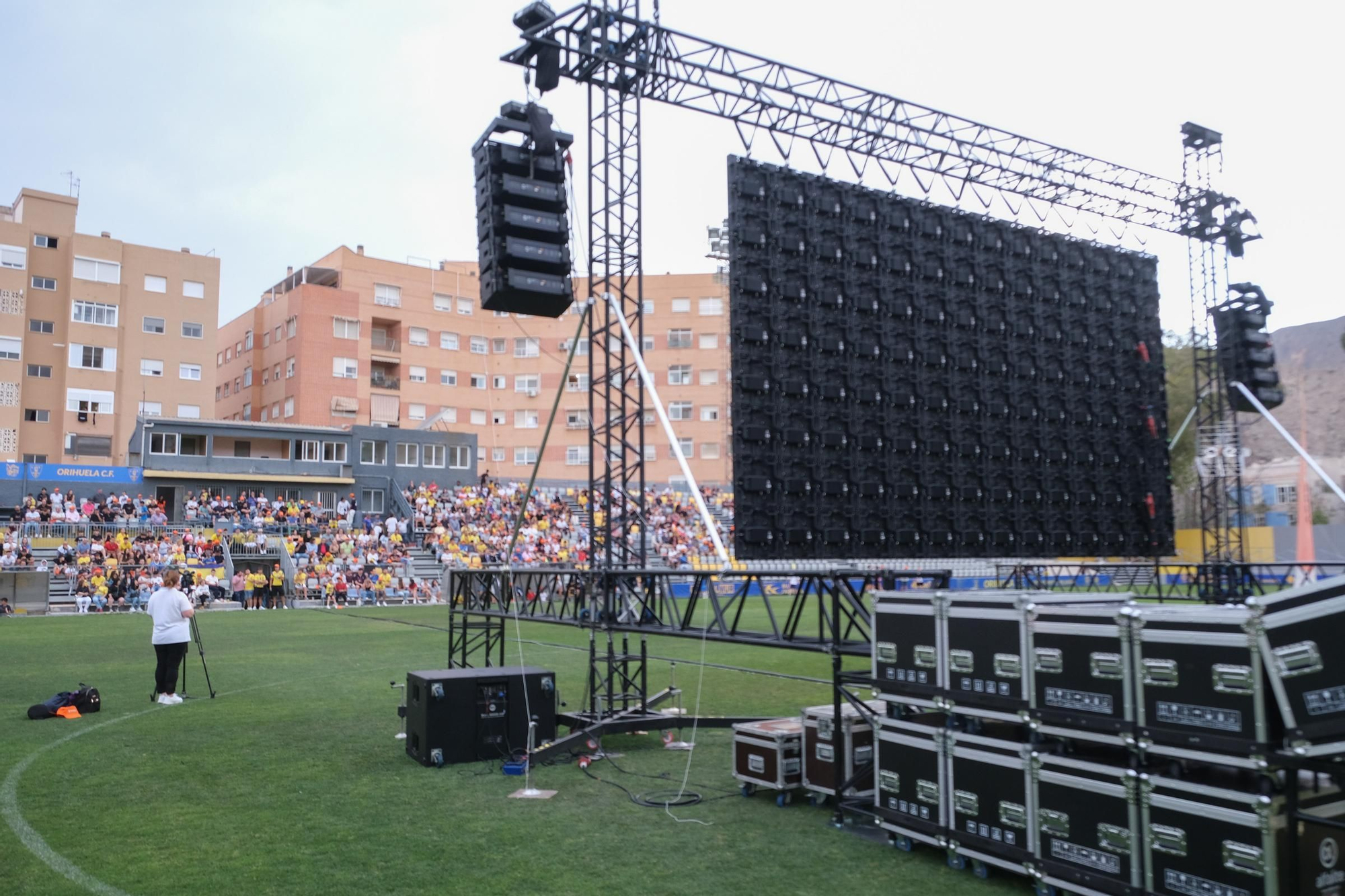 Así se ha vivido el Barakaldo - Orihuela en el estadio de Los Arcos
