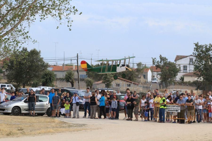 Exhibición de aeromodelismo en Bermillo de Sayago