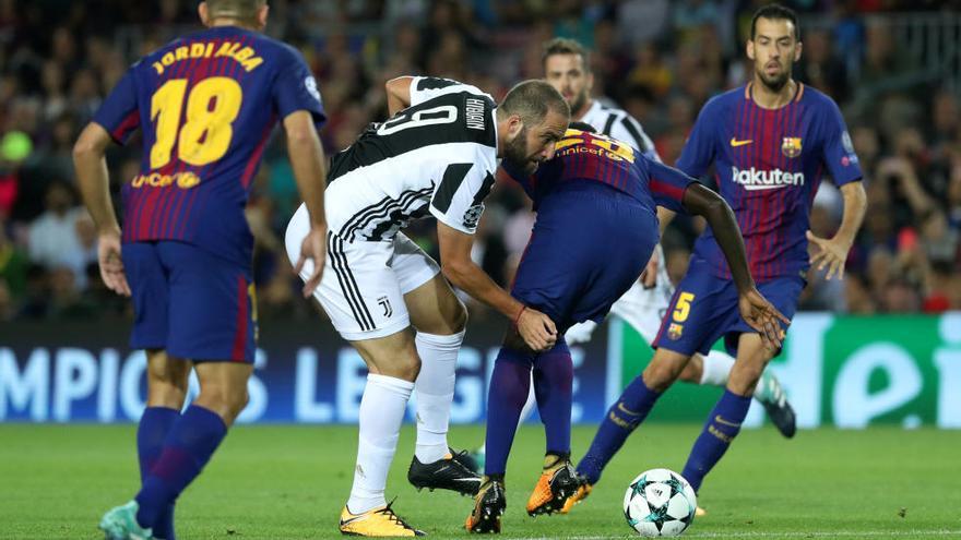 Messi se venga de la Juve y prolonga la racha del Barça