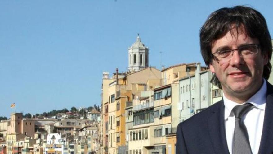 Puigdemont: &quot;Gràcies, president, per liderar i per perseverar&quot;