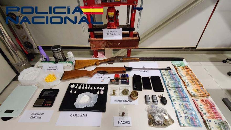 La Policía Nacional desarticula tres puntos de venta de droga en Cáceres, Arroyo de la Luz y Malpartida