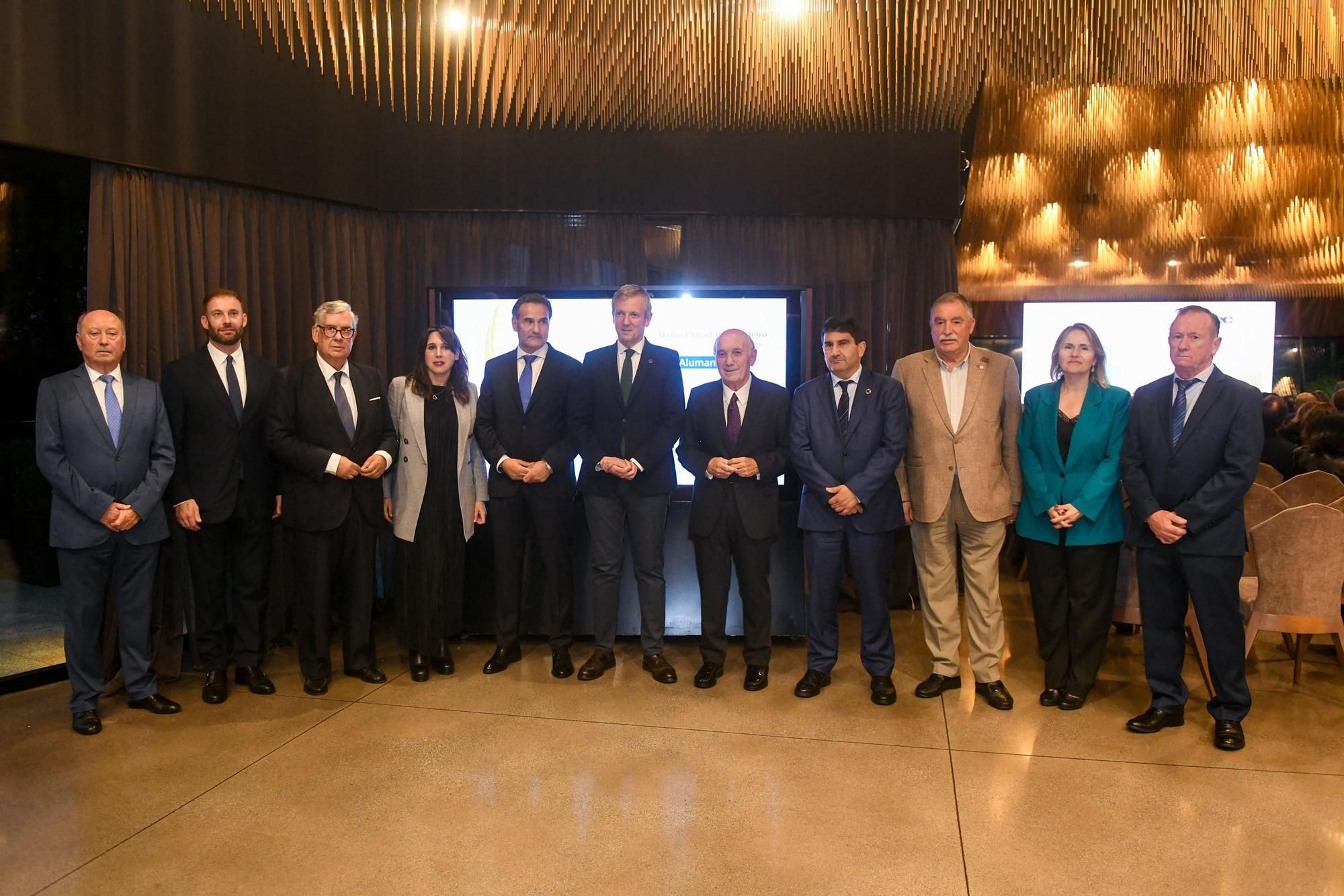 Entrega del premio al liderazgo empresarial de la Confederación de Empresarios de A Coruña a Manuel Ángel Pose Palleiro, del Grupo Alumán