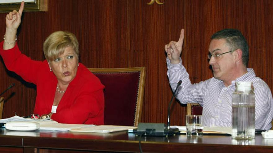Milagrosa Martínez afirma que no piensa dimitir como alcaldesa de Novelda