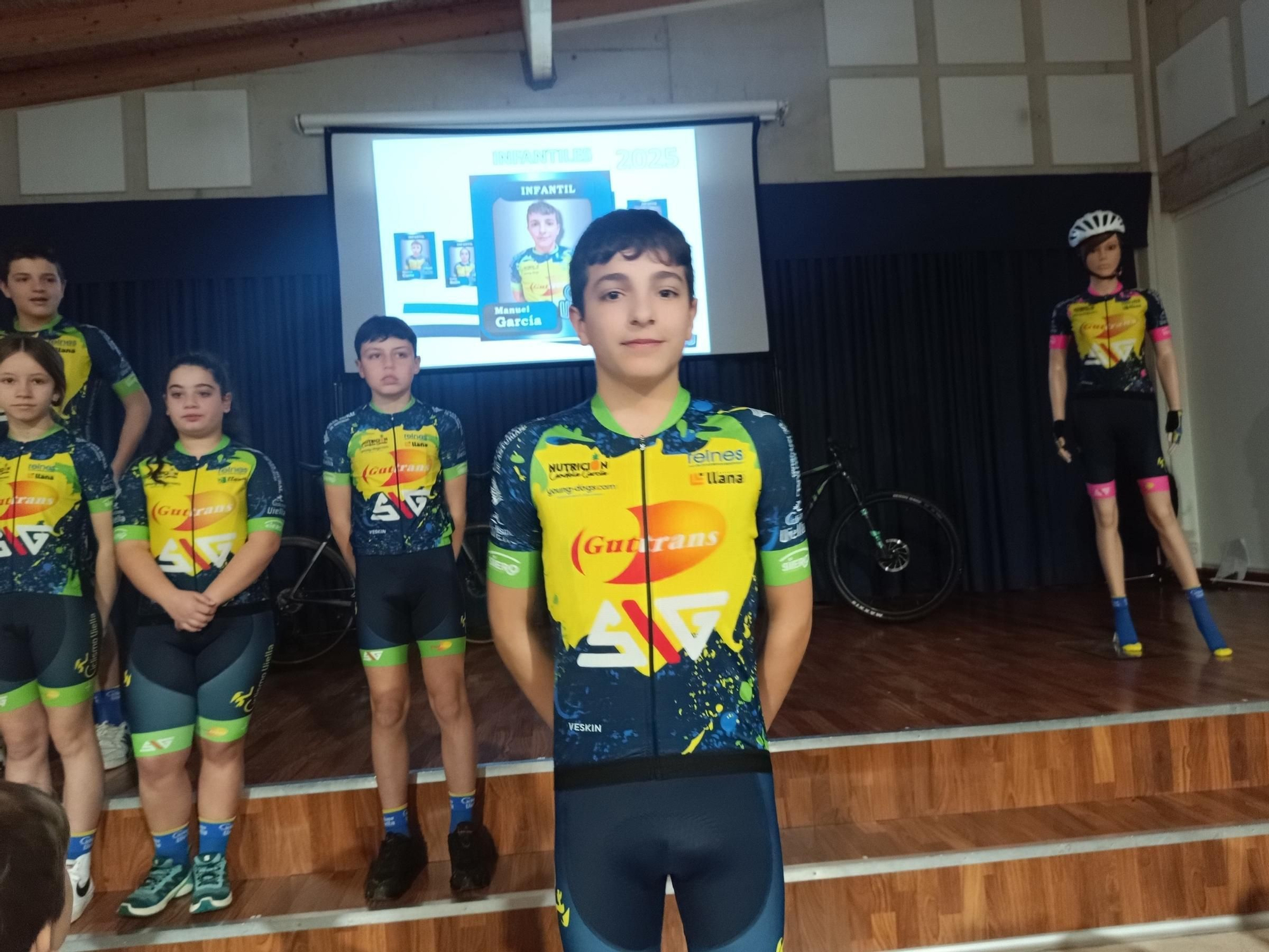 La Escuela de Ciclismo de Viella celebra su Gala Presentación de Temporada