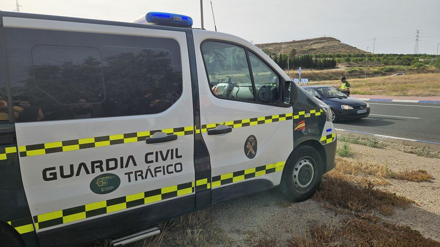 Un conductor muere atropellado por su furgoneta en Planes tras quedarse sin freno