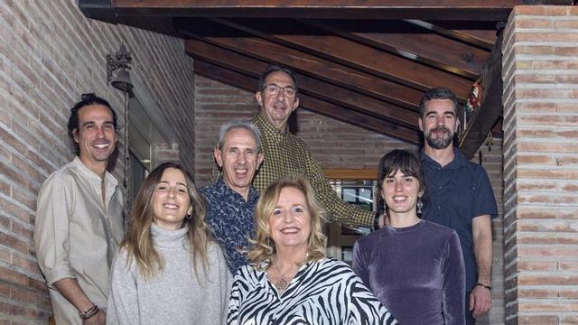 Elenco de Olga y los Ministriles.
