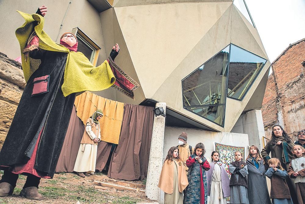 Una de les representacions medievals al solar de la Baixada dels Jueus