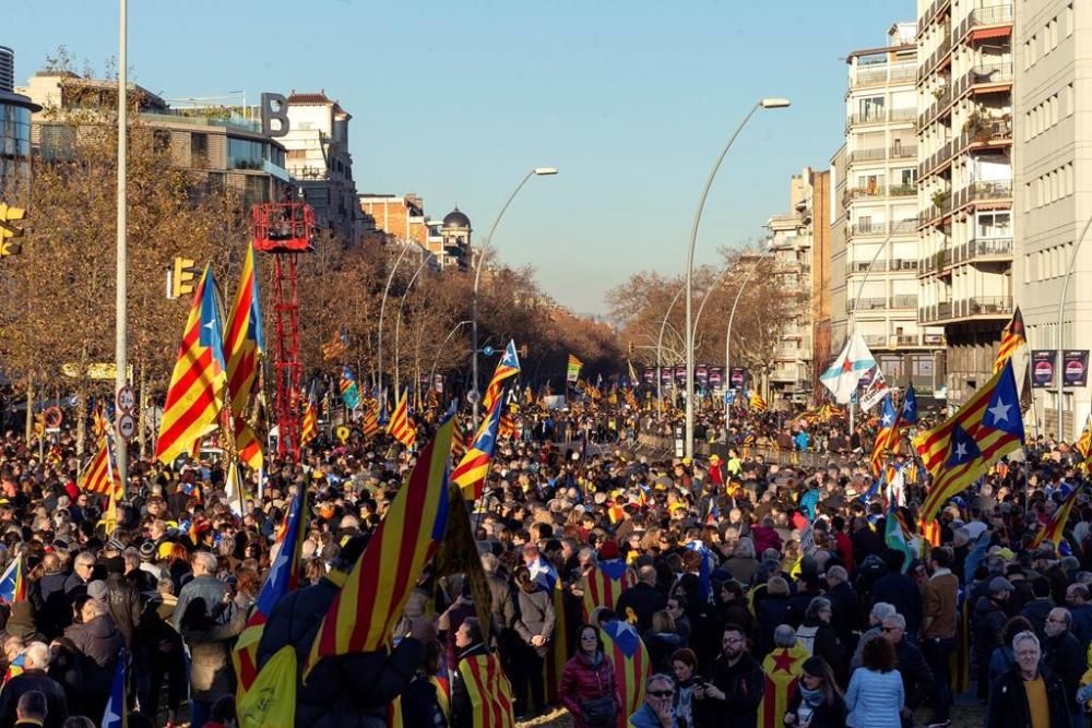 L'independentisme es manifesta a Barcelona en contra del judici del procés