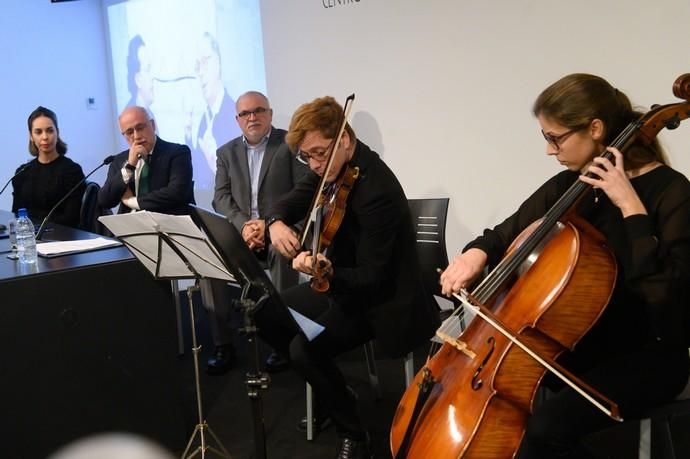 30º aniversario del CAAM.El CAAM celebra su 30 aniversario con el descubrimiento de una placa de homenaje a Chirino, una exposición con obra del escultor, y música en directo  | 04/12/2019 | Fotógrafo: Tony Hernández