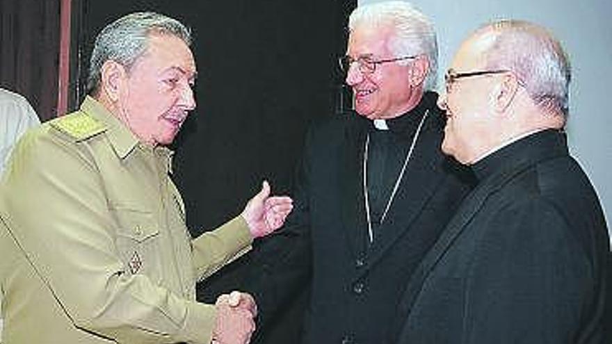 Castro, con García Ibáñez (centro) y Ortega.