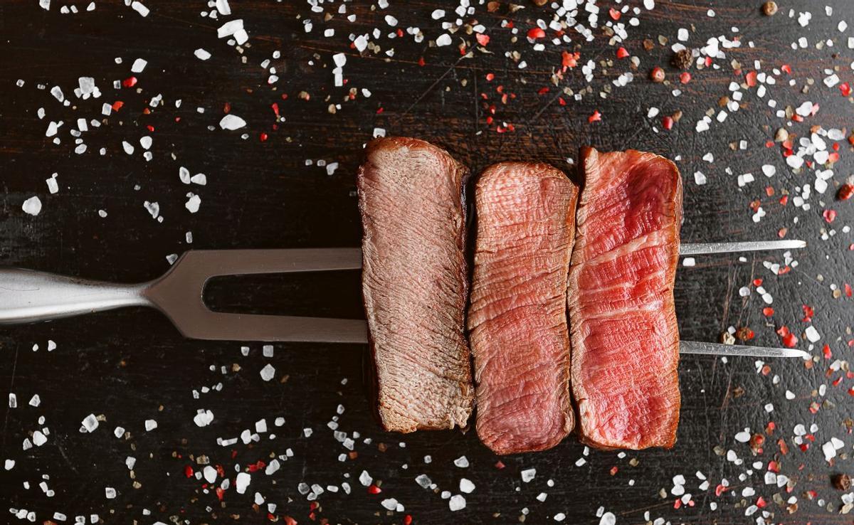 Todo sobre la carne roja: beneficios y riesgos de comerla a diario