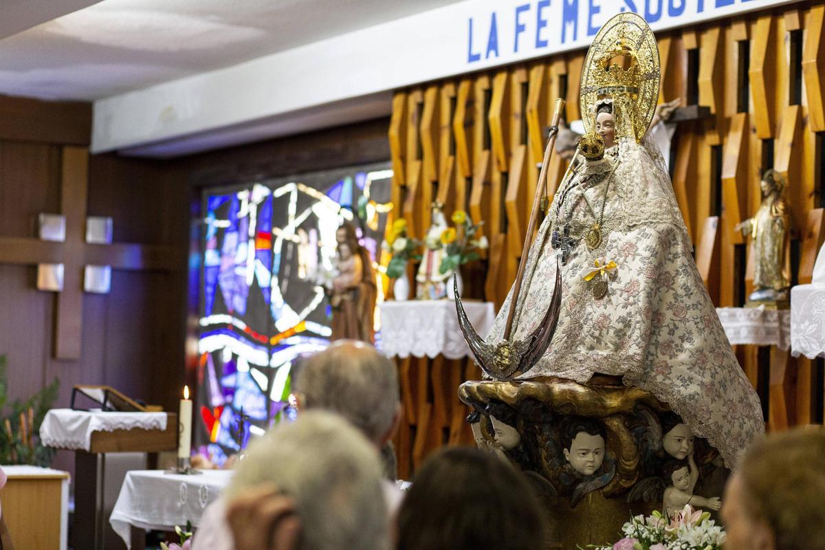 La Virgen de la Montaña en la Residencia Cervantes de Cáceres