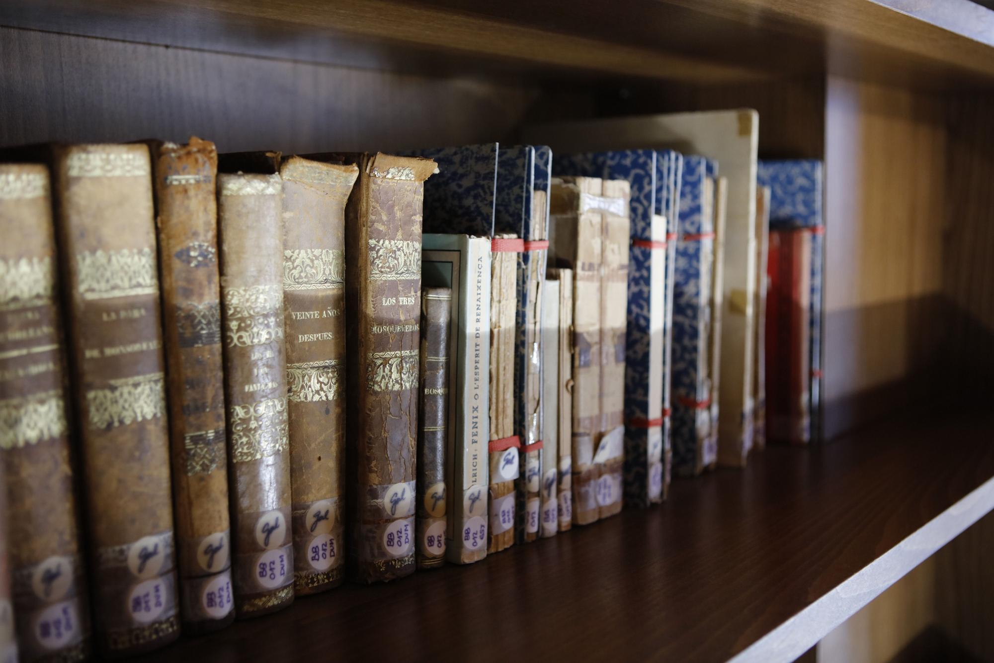 Bücher aus der Biblioteca de Cort.