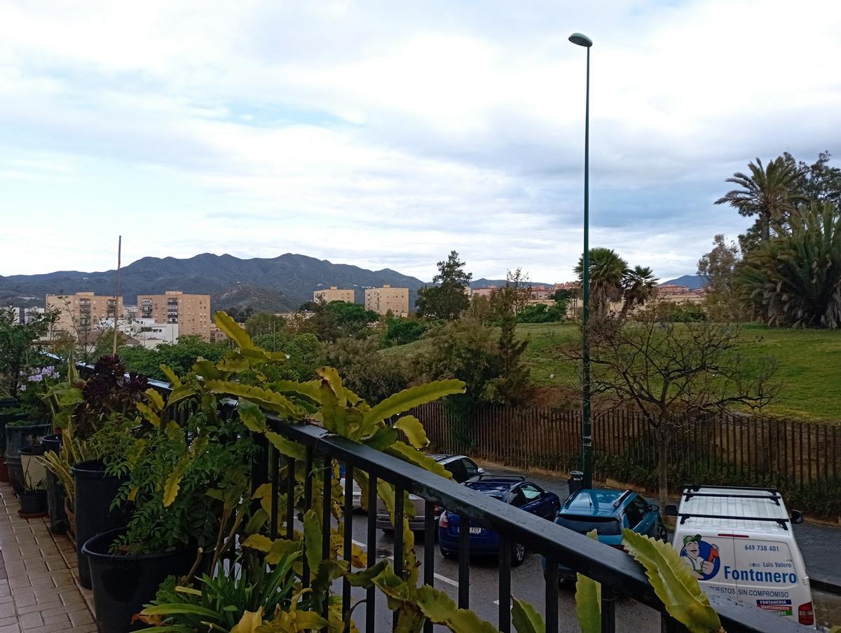 El parque de San Miguel desde el balcón de la calle.