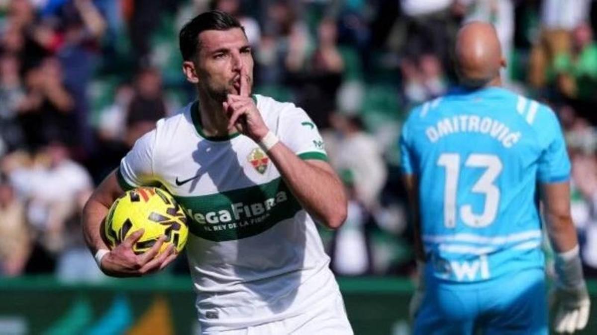 La próxima jornada, el Elche visita al Real Madrid Bernabéu, campo poco ...