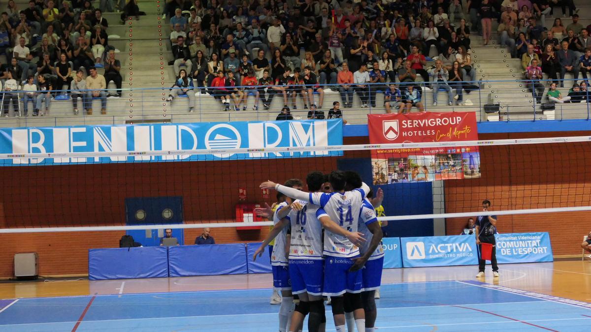 Voleibol: El Servigroup Playas de Benidorm - Léleman Conqueridor ...