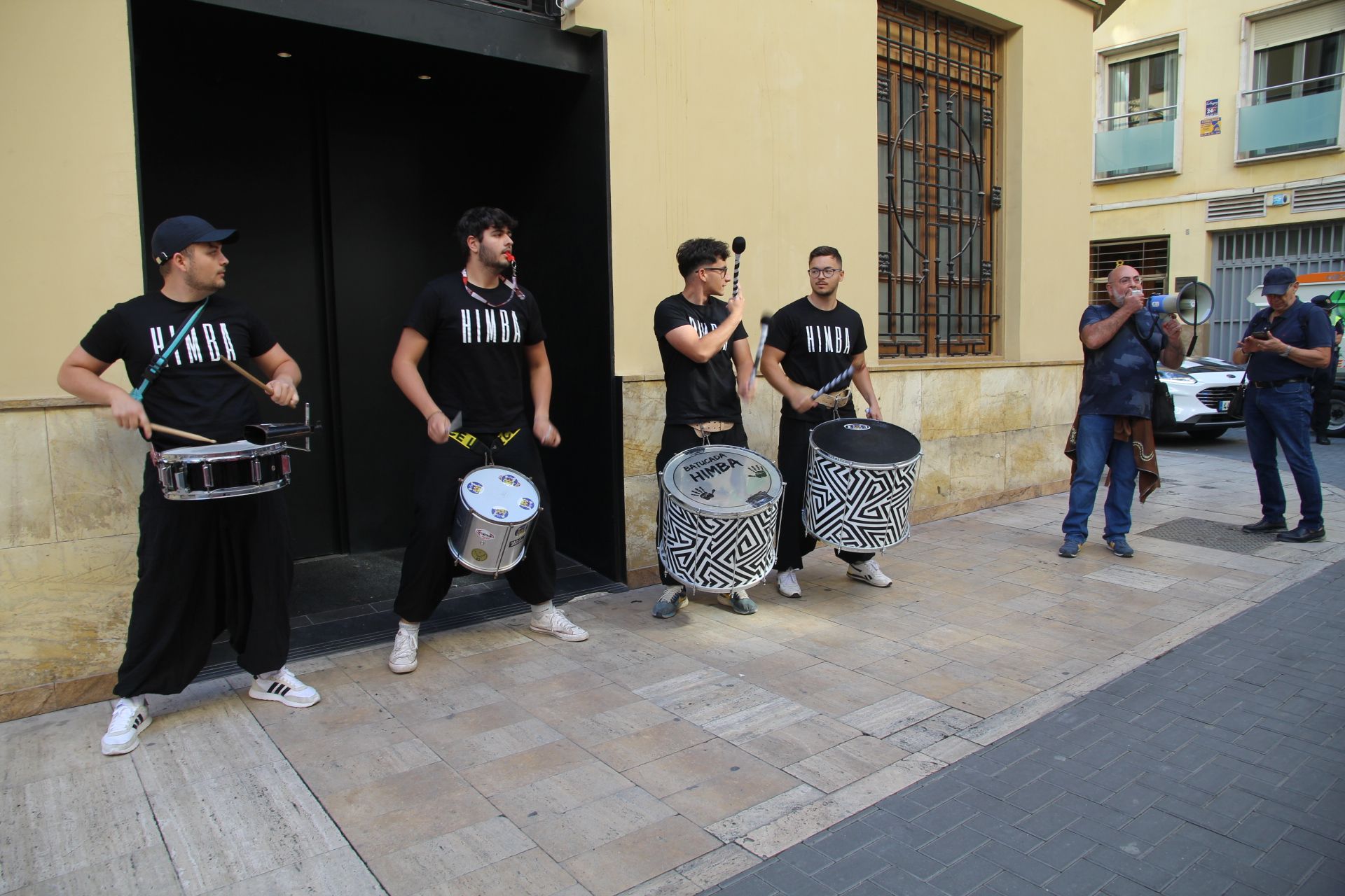 Concentración de Assido en Murcia ante la CHS